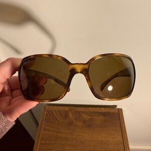 Tortoise Shell Rayban RB4068 Women’s Sunglasses
